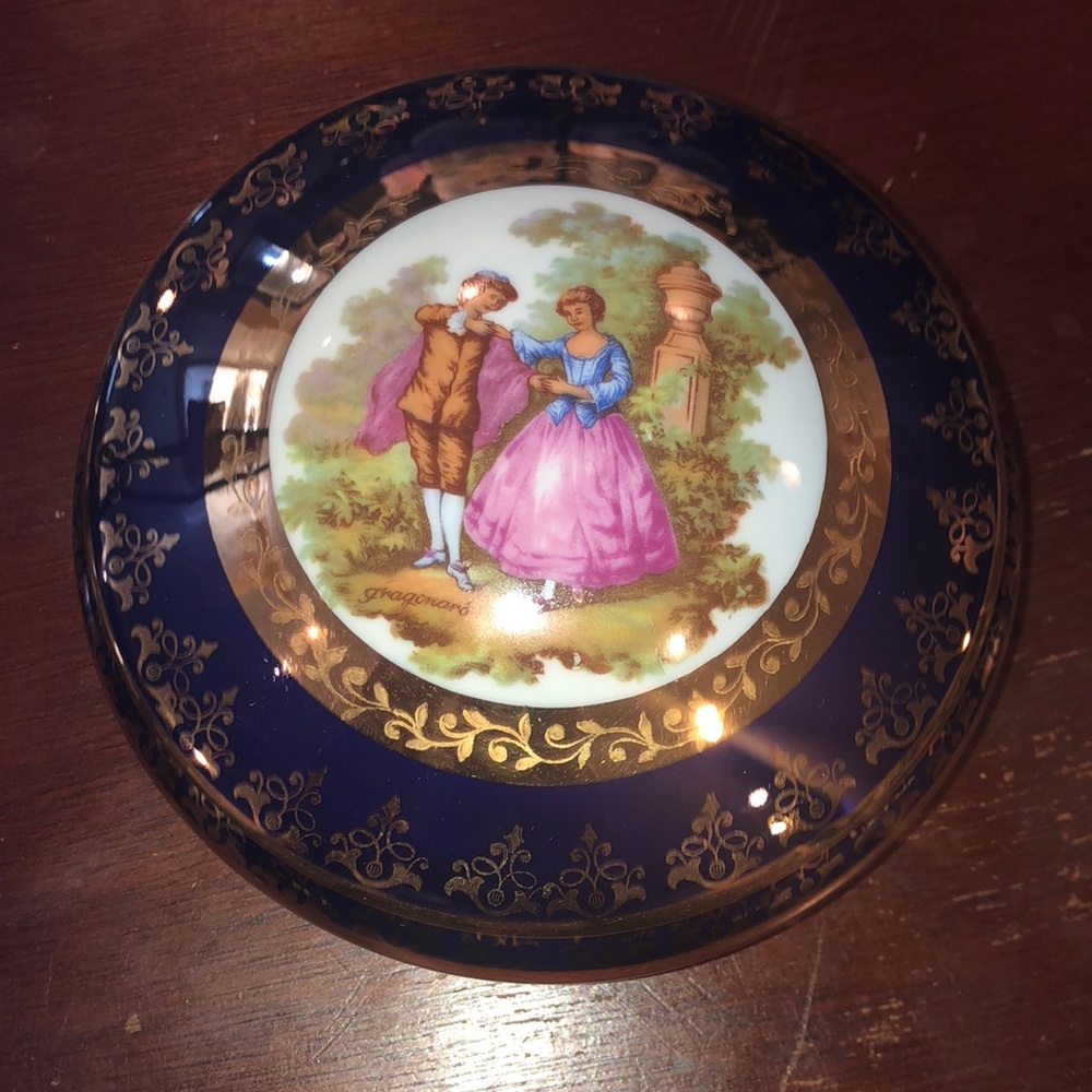 Vintage Cobalt Blue Royal Limoges France 22-Karat hand painted Gold Trinket Box